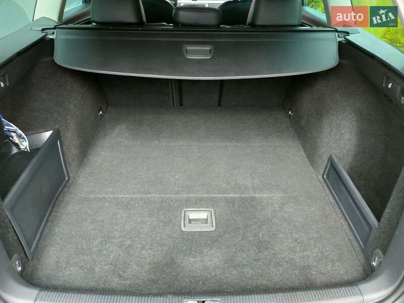 Volkswagen Passat 2011