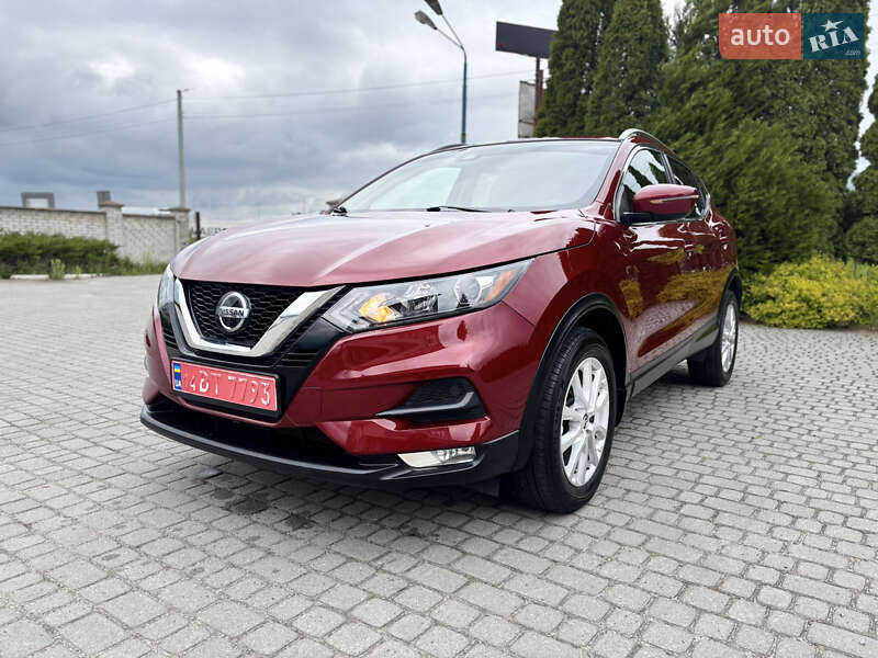 Nissan Rogue Sport 2021