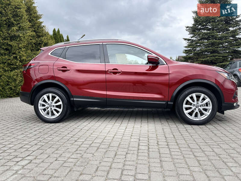 Nissan Rogue Sport 2021