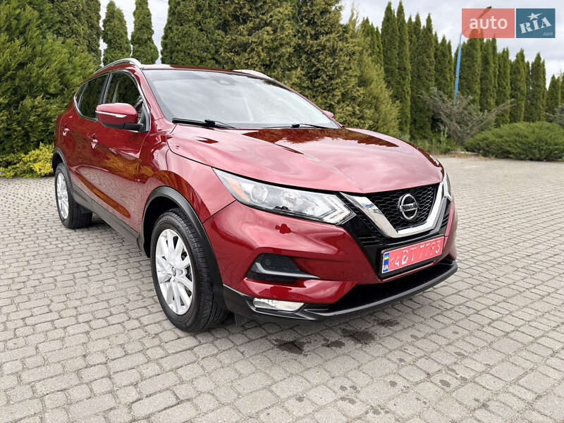 Nissan Rogue Sport 2021