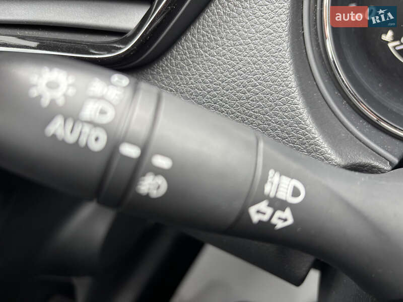 Nissan Rogue Sport 2021