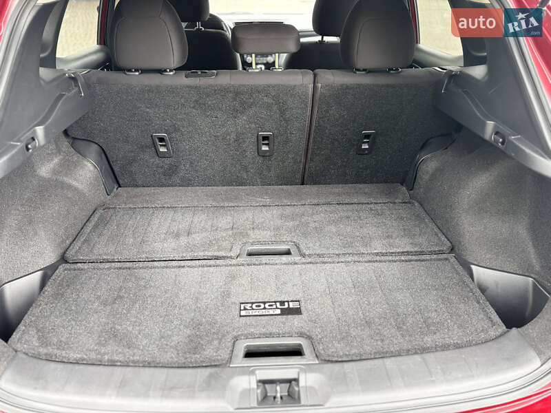 Nissan Rogue Sport 2021