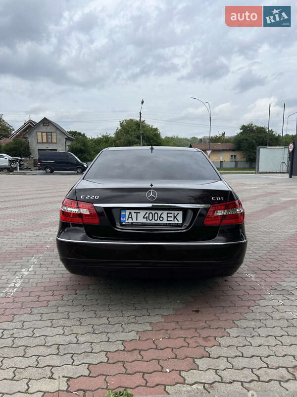 Mercedes-Benz E-Class 2009