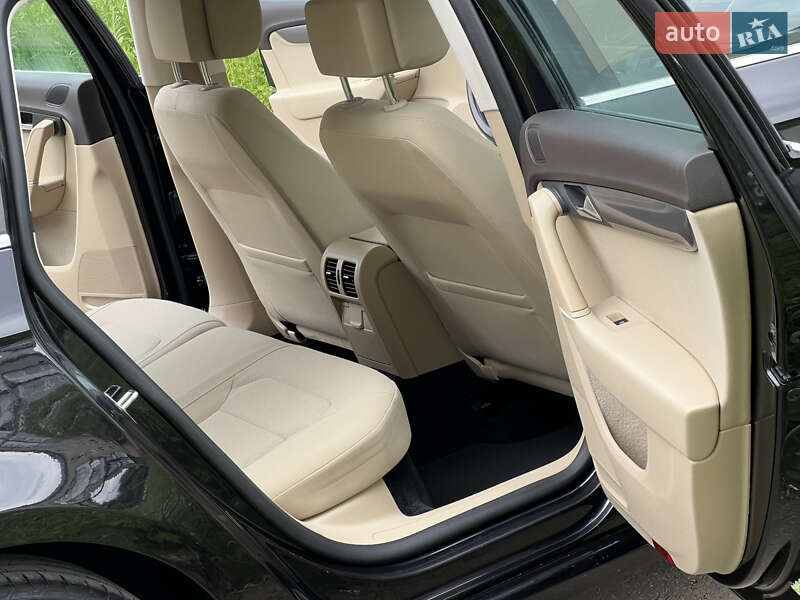 Volkswagen Passat 2011