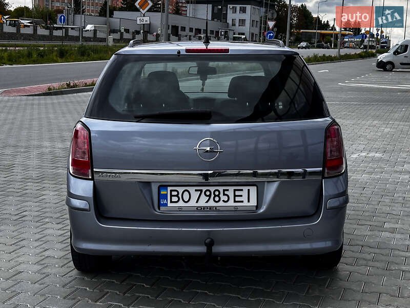 Opel Astra 2009