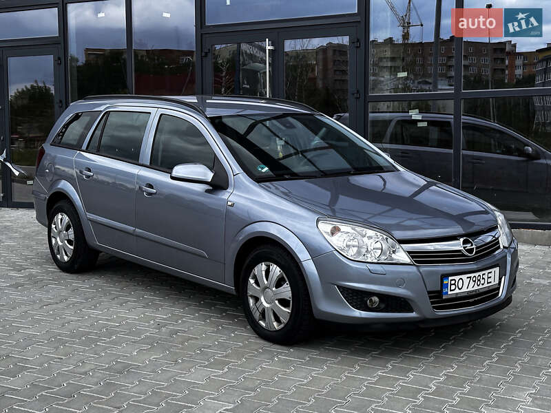 Opel Astra 2009