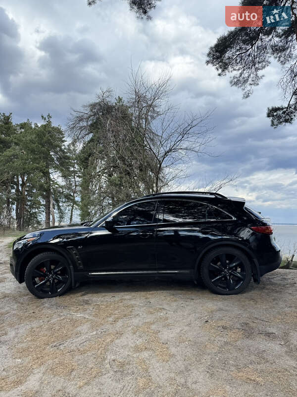 Infiniti-8