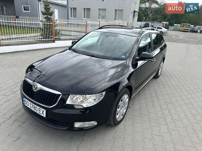 Skoda Superb 2011