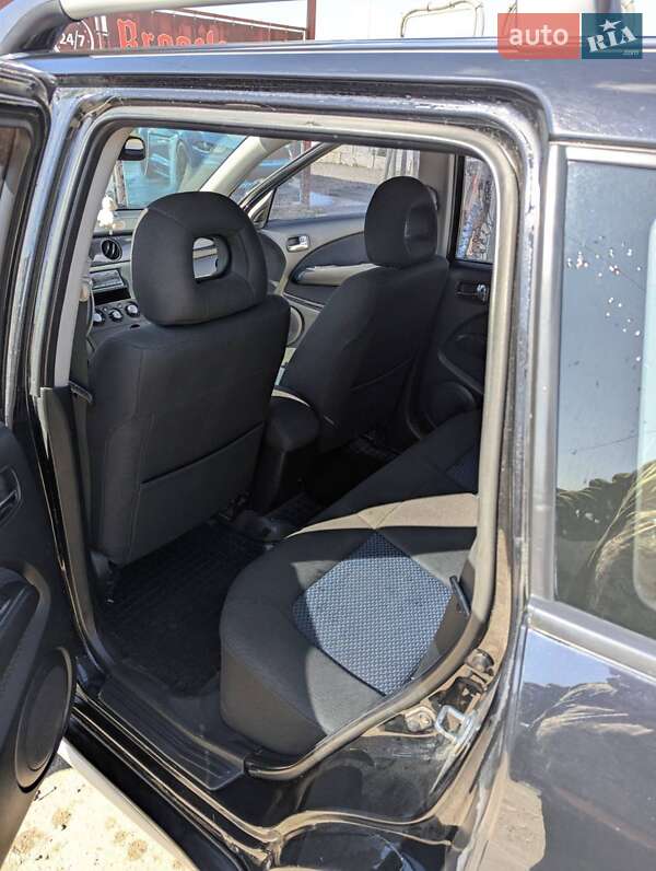 Mitsubishi Outlander 2008