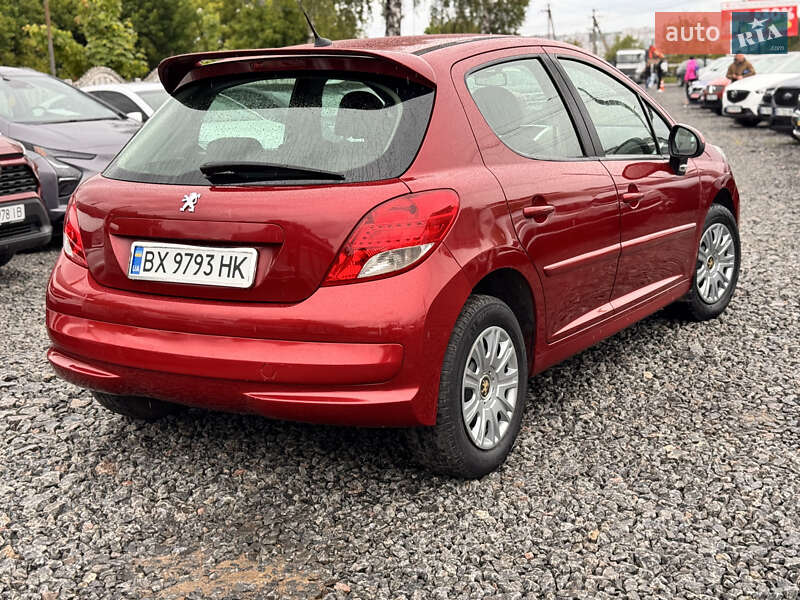 Peugeot 207 2010