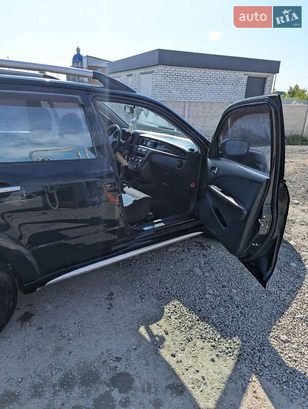 Mitsubishi Outlander 2008