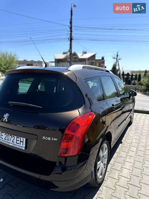 Peugeot 308 2012