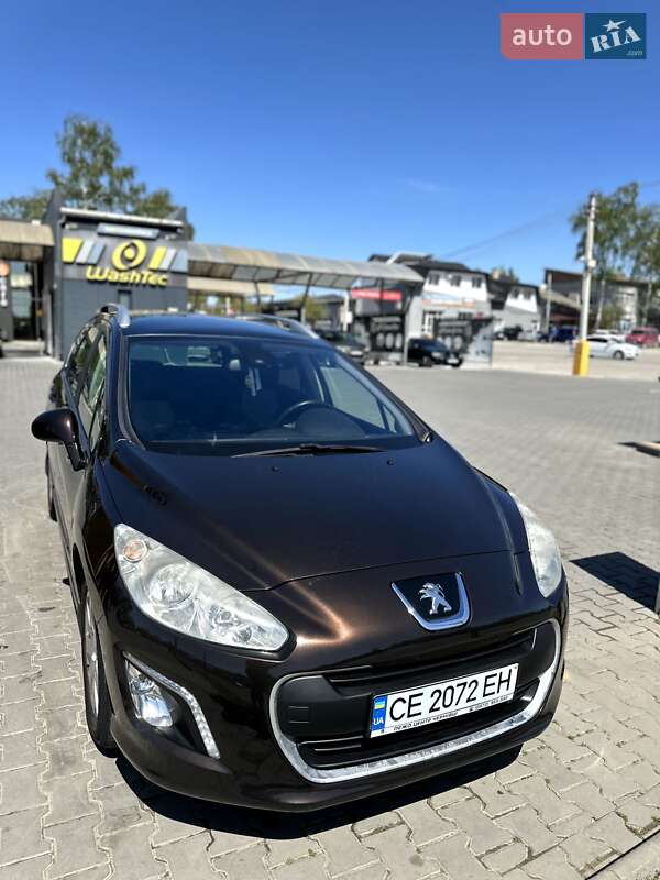 Peugeot 308 2012