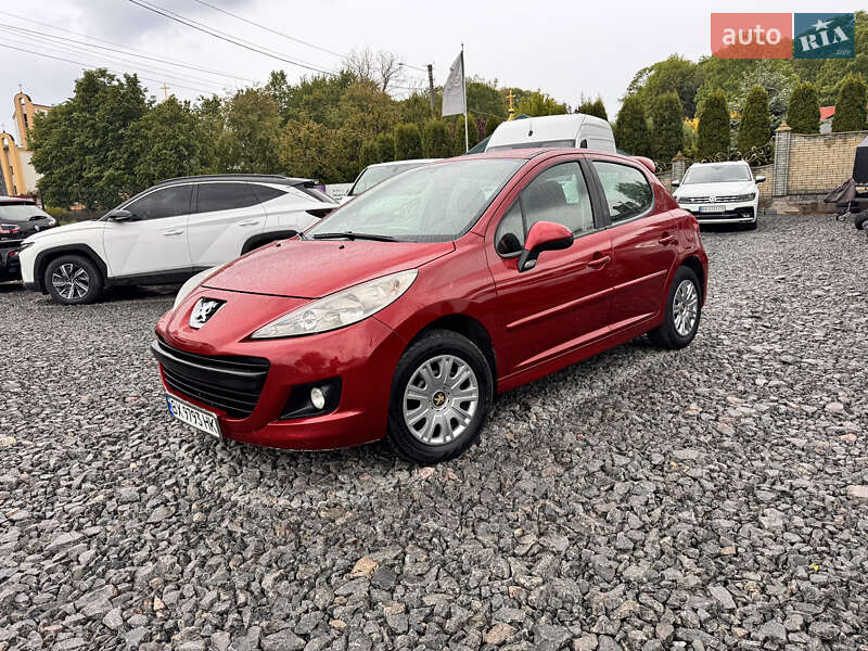 Peugeot 207 2010