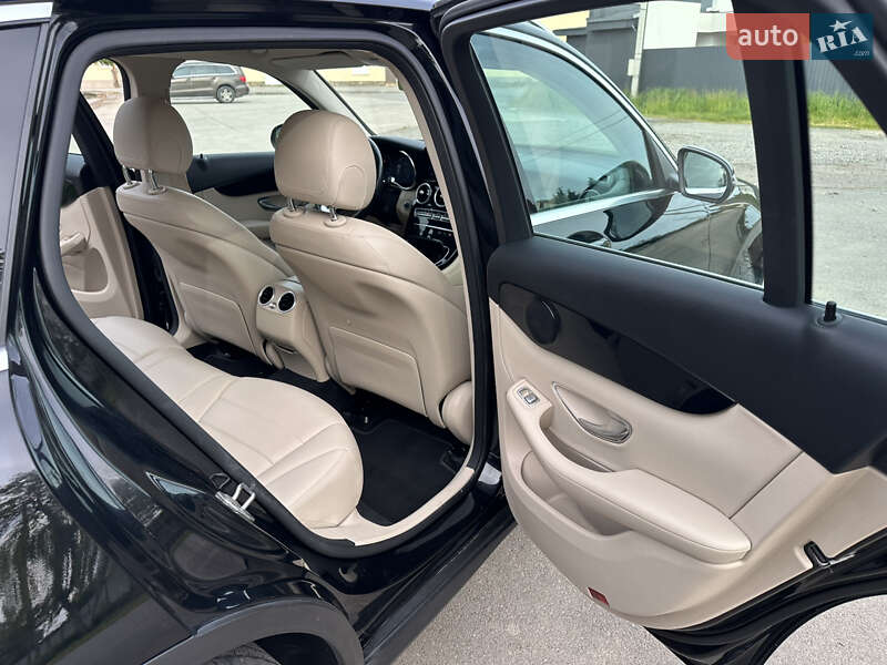 Mercedes-Benz GLC-Class 2020