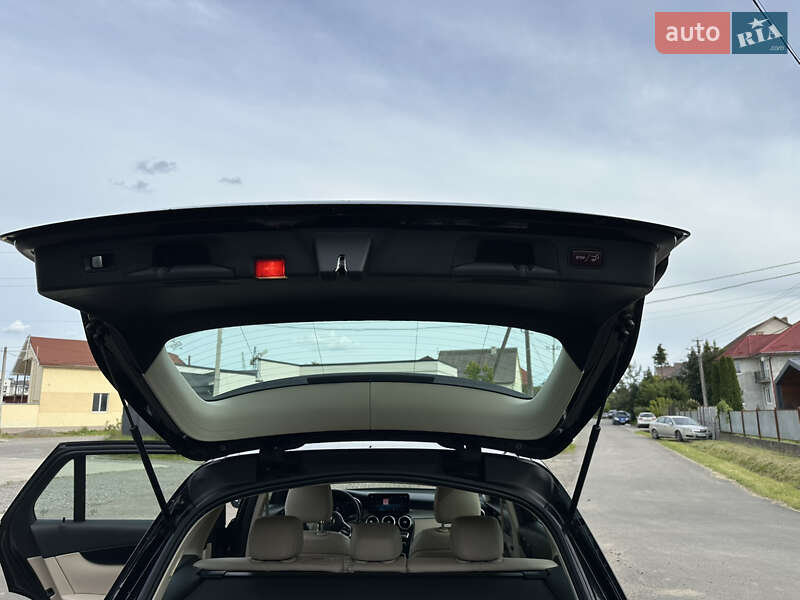 Mercedes-Benz GLC-Class 2020