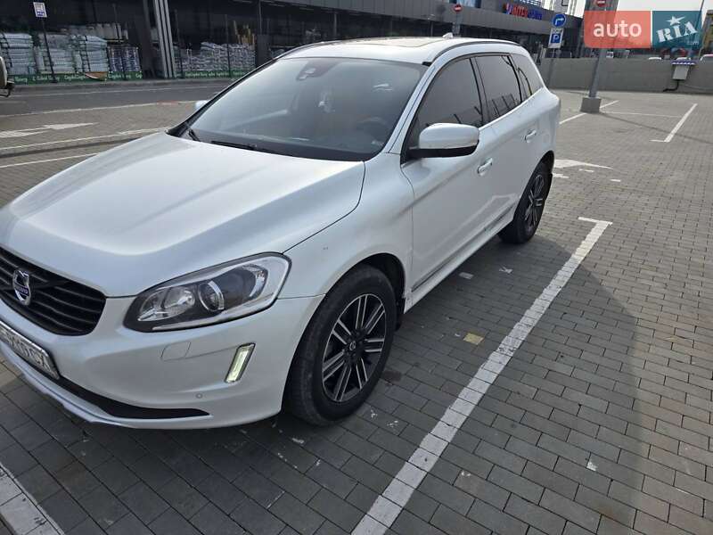 Volvo XC60 2016
