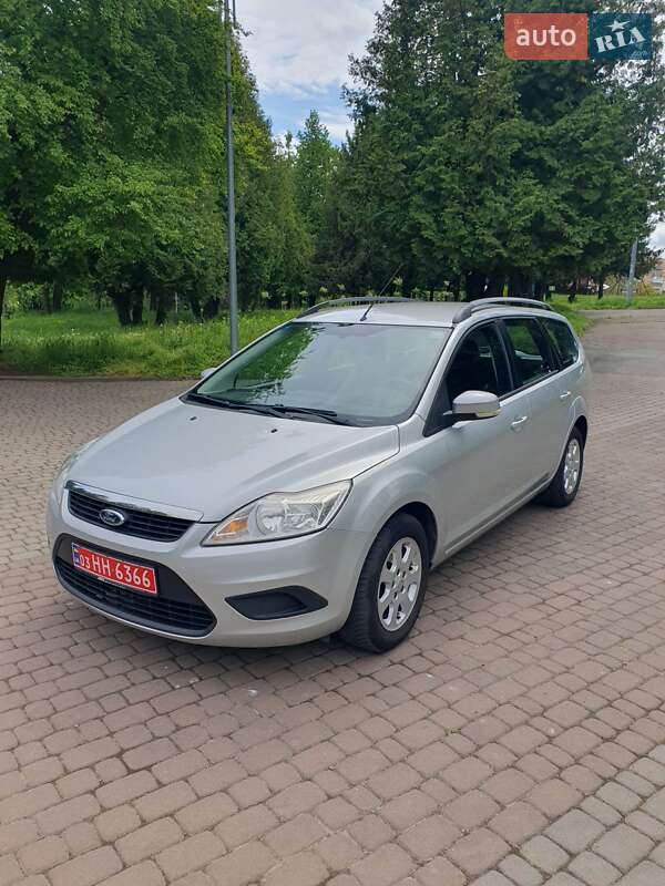 Ford Focus 2010