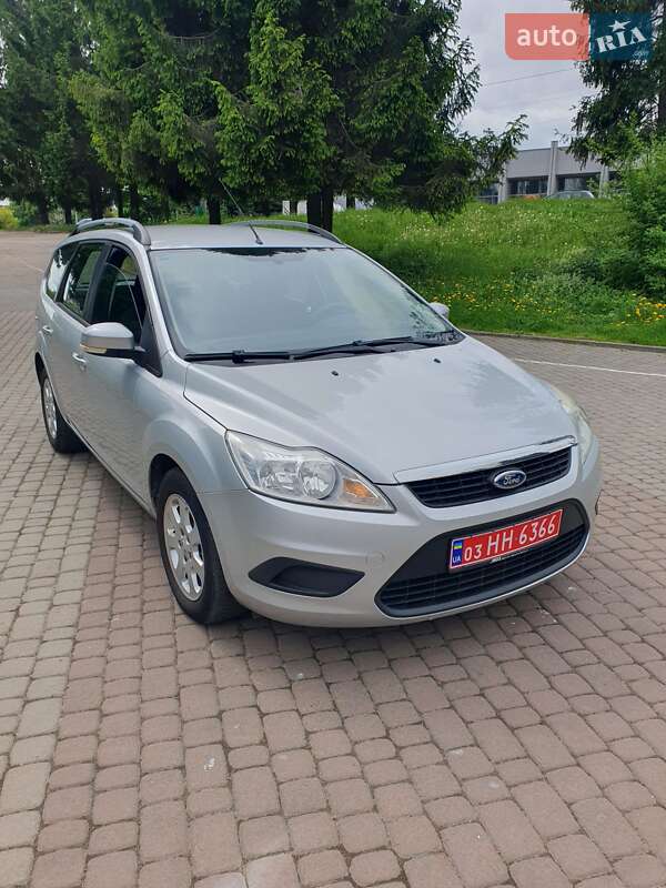 Ford Focus 2010