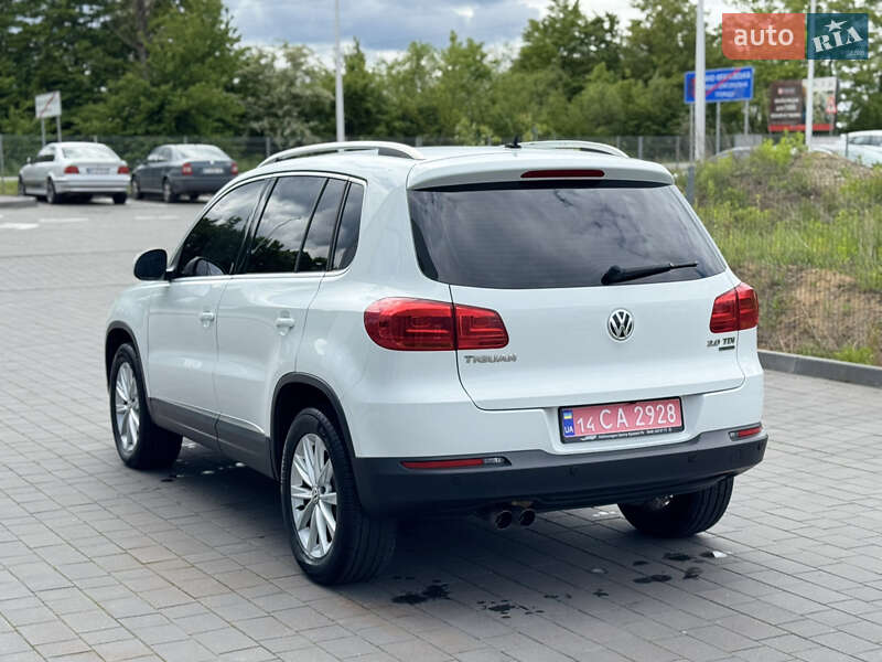 Volkswagen Tiguan 2015