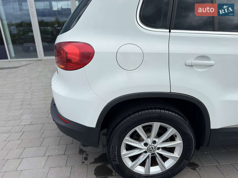 Volkswagen Tiguan 2015