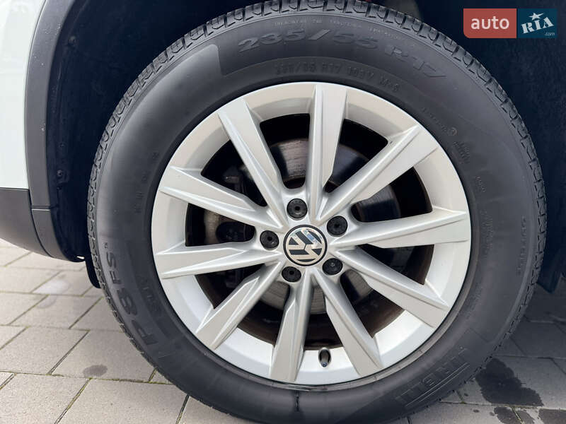 Volkswagen Tiguan 2015