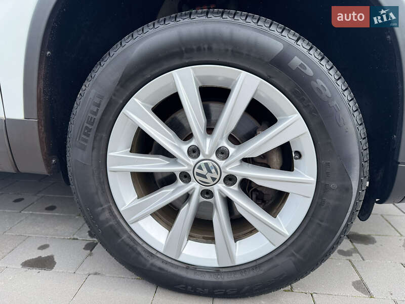 Volkswagen Tiguan 2015