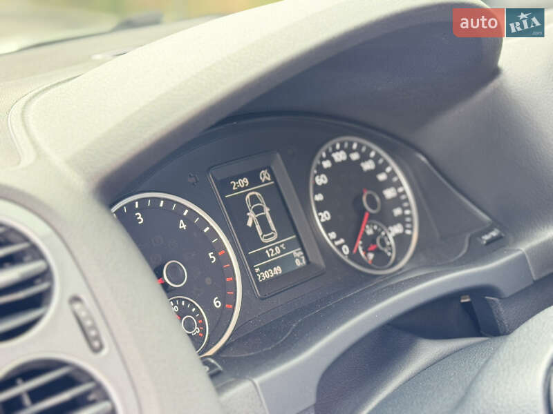 Volkswagen Tiguan 2015