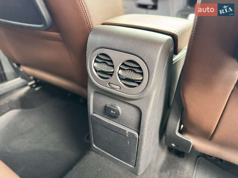 Volkswagen Tiguan 2015