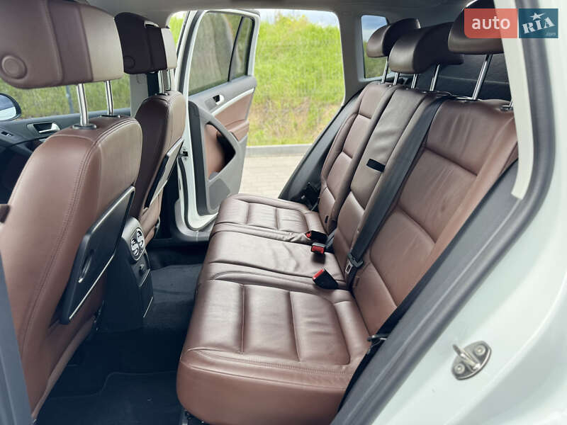 Volkswagen Tiguan 2015