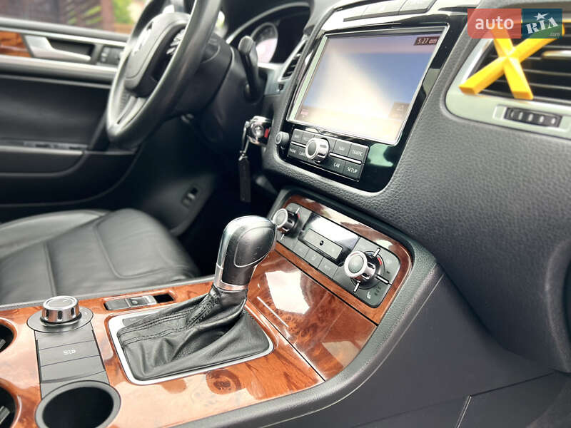 Volkswagen Touareg 2012