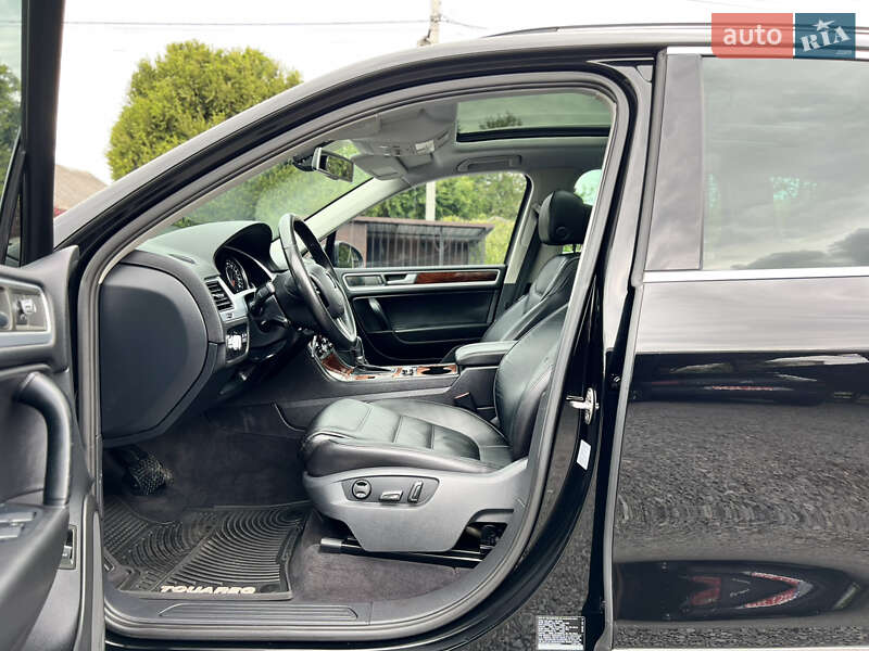 Volkswagen Touareg 2012