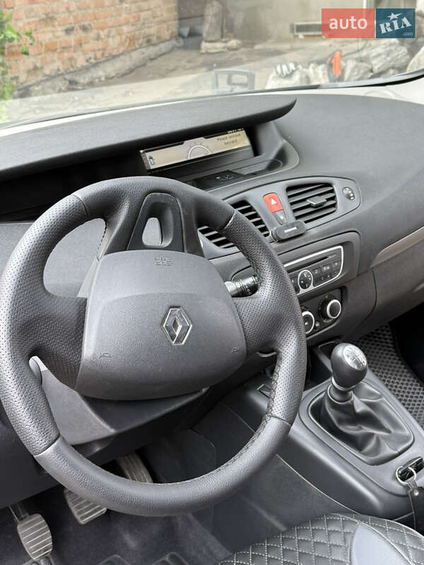 Renault Scenic 2010