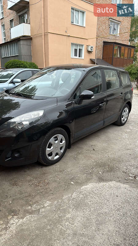 Renault Scenic 2010