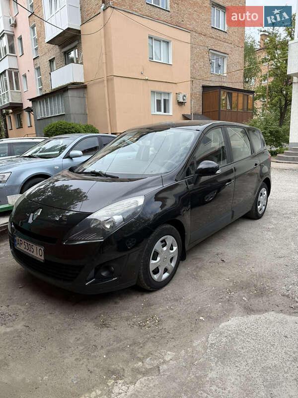 Renault Scenic 2010