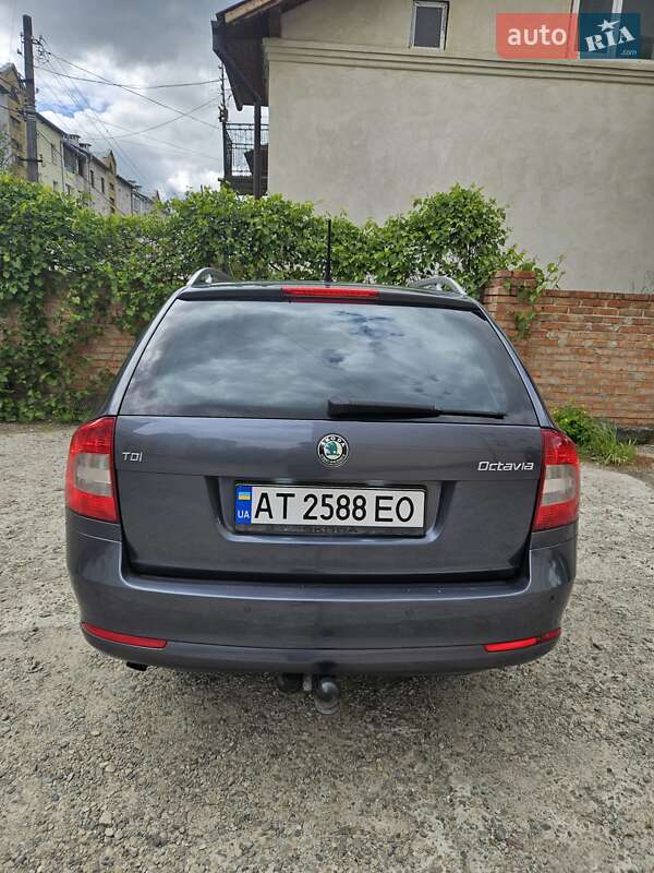 Skoda Octavia 2011