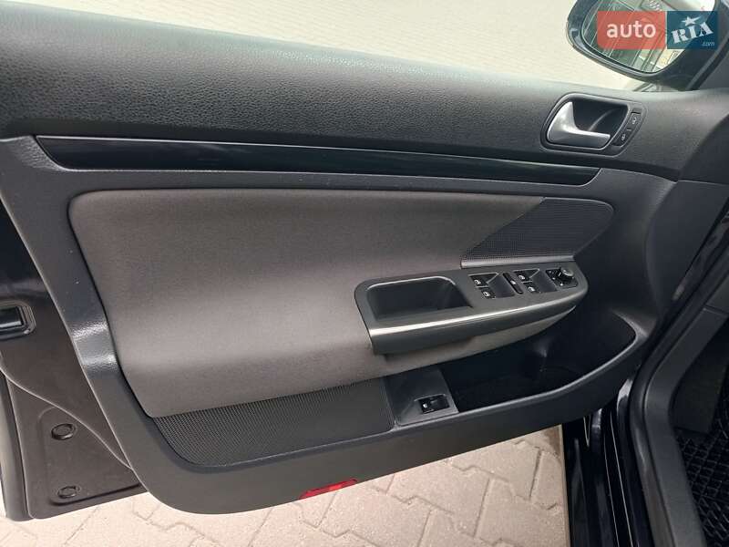 Volkswagen Golf 2008