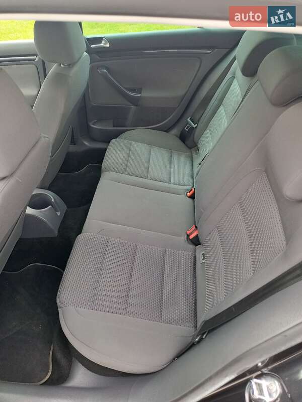 Volkswagen Golf 2008