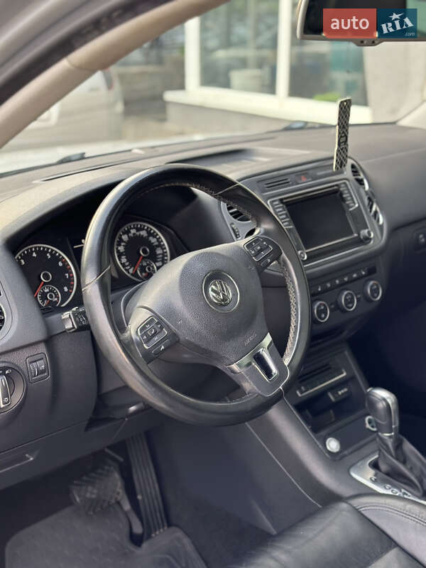 Volkswagen Tiguan 2015