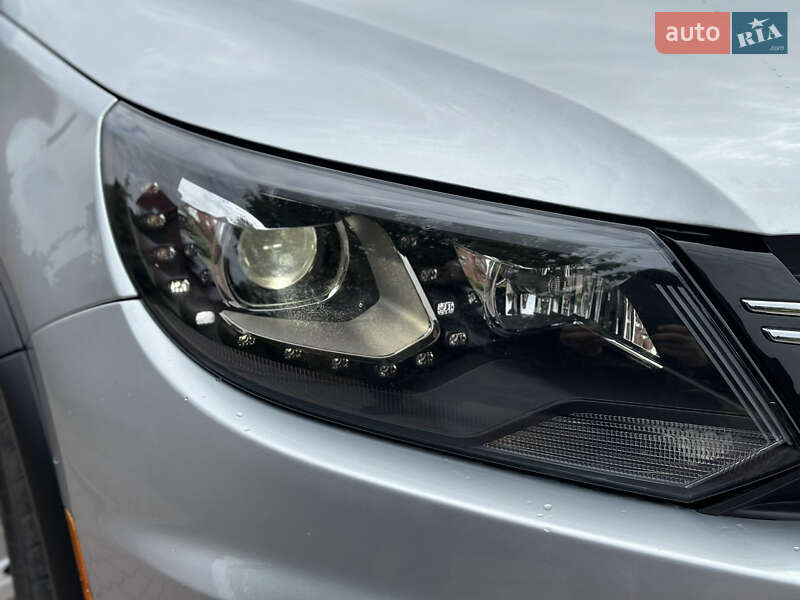 Volkswagen Tiguan 2015