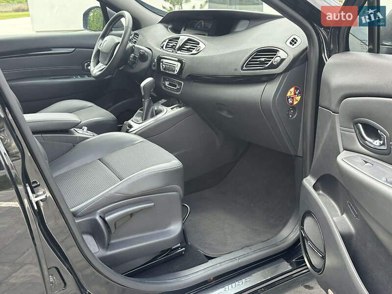 Renault Scenic 2012