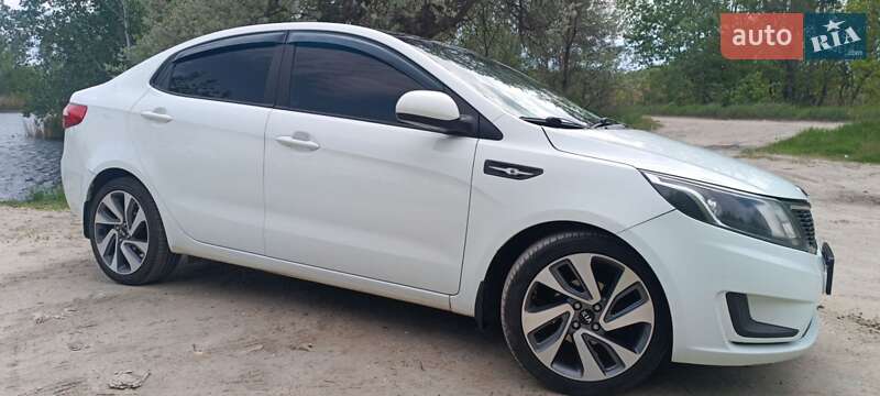 Kia Rio 2013