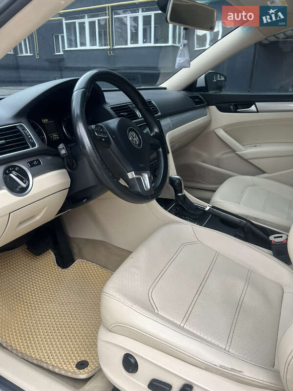 Volkswagen Passat 2014