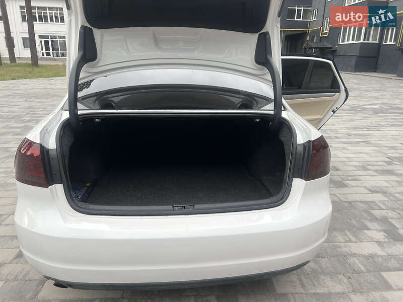 Volkswagen Passat 2014