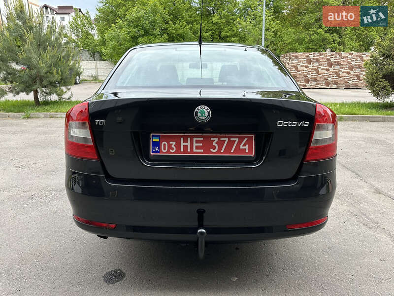 Skoda Octavia 2011
