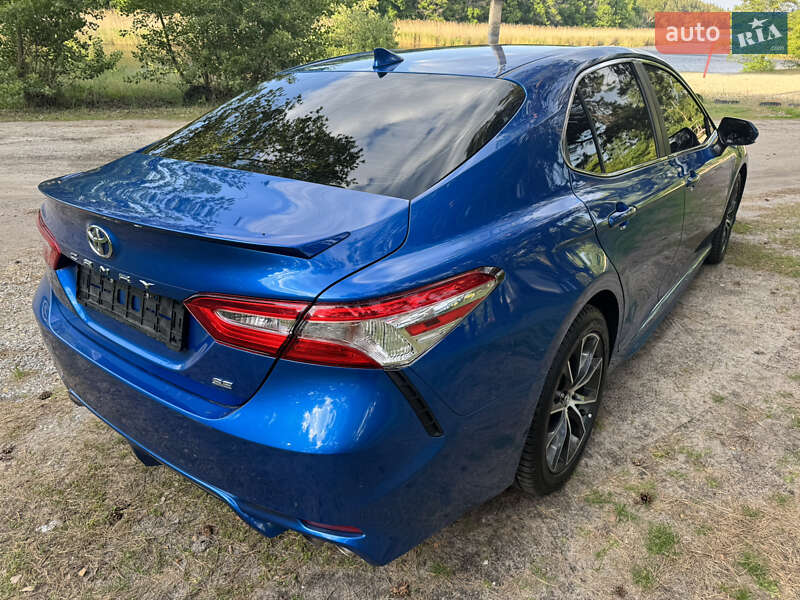 Toyota Camry 2018