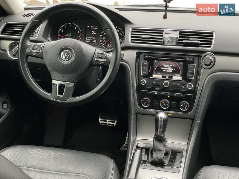 Volkswagen Passat 2013