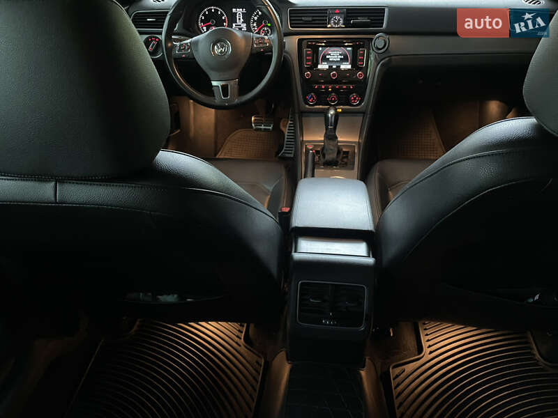 Volkswagen Passat 2013