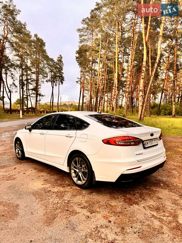 Ford Fusion 2019