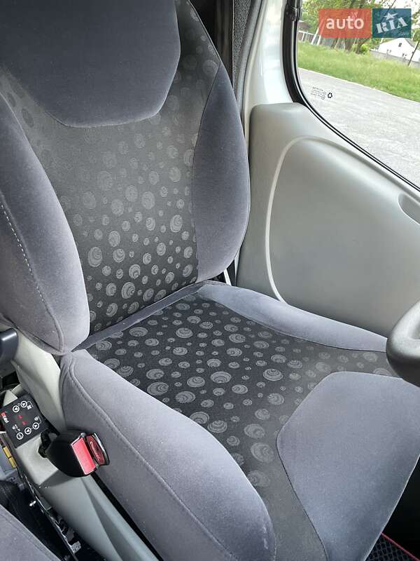 Nissan Primastar 2013